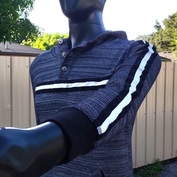 SIX LINCOLN New York Men's Cotton/Polyester Blend (3) Button Pull Over Hoodie - Picture 7 of 17